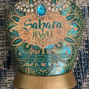 Designer skin bronzing tanning bed lotion new!!